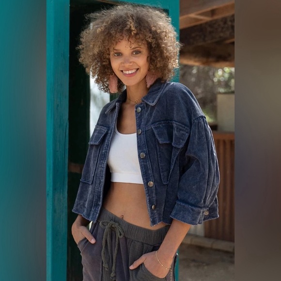 Maisie Vintage Style Navy Corduroy Cropped Trucker Jacket NWT - Picture 9 of 13